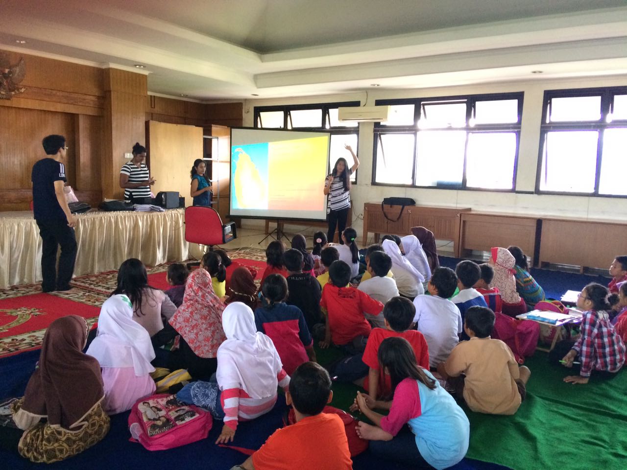 Galeri aktivitas Living by Studying: Goes to Kelurahan ke-4