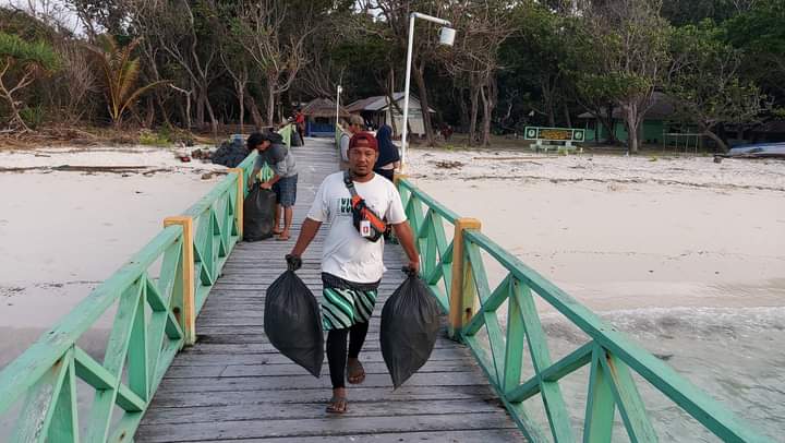 Galeri aktivitas Eco Edu Camp, Taman Nasional Ujung Kulon ke-3