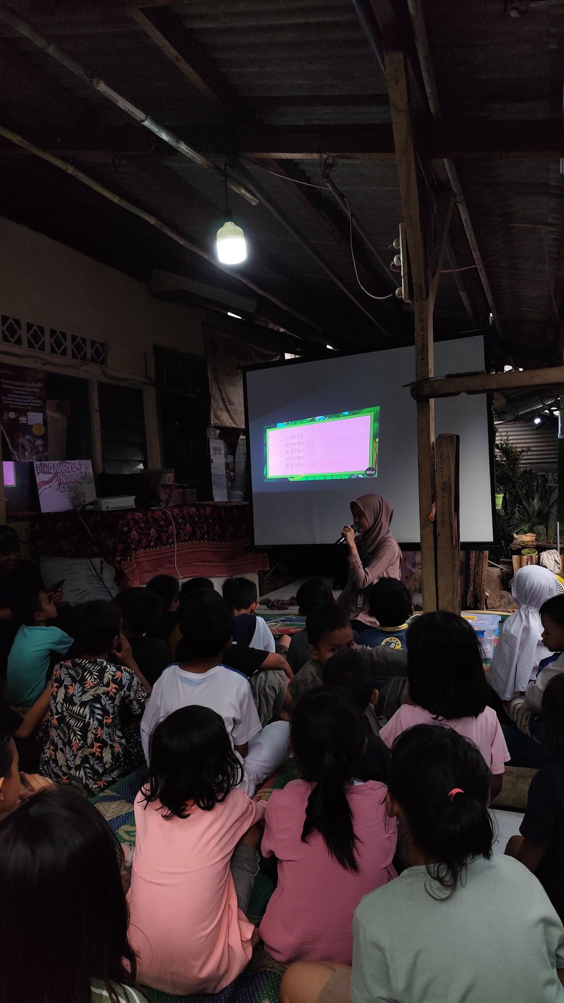Galeri aktivitas Regular Project at Kampung Bangka ke-5