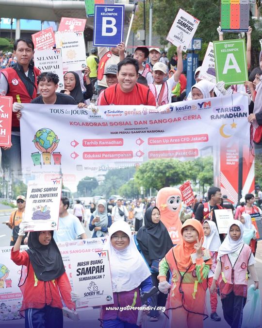 Galeri aktivitas Sambut Bulan Suci : Aksi Bersih Velodrome ke-2