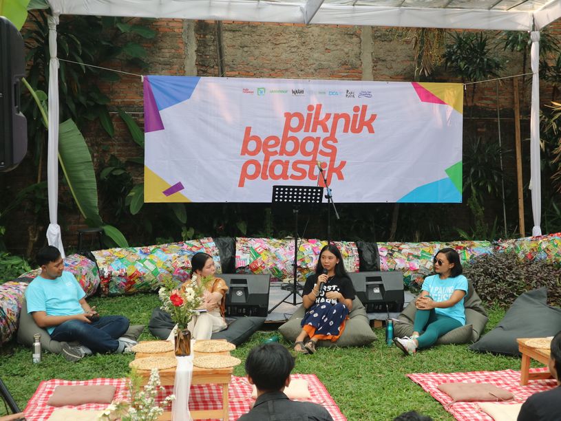 Galeri aktivitas Piknik Bebas Plastik 2025 ke-2